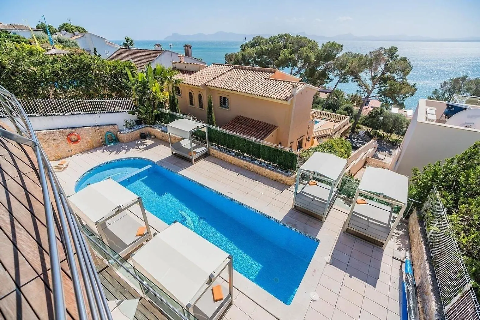 Atemberaubende Villa Mit Whirlpool, Beheiztem Pool Und Meerblick In Aucanada Alcanada 0*,  西班牙